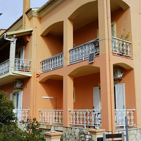 Apartamento Marios Family House 1 Kanálion