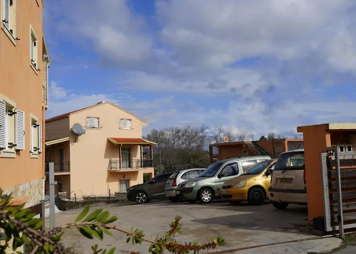Marios Family House 1 * Kanálion