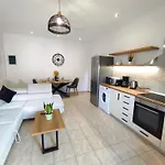 Apartment Marios Family House 1 *